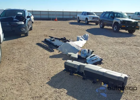 2022 Chevrolet Silverado 1500 4Wd Short Bed Ltz from USA, damaged, VIN 1GCUDGED7NZ530527